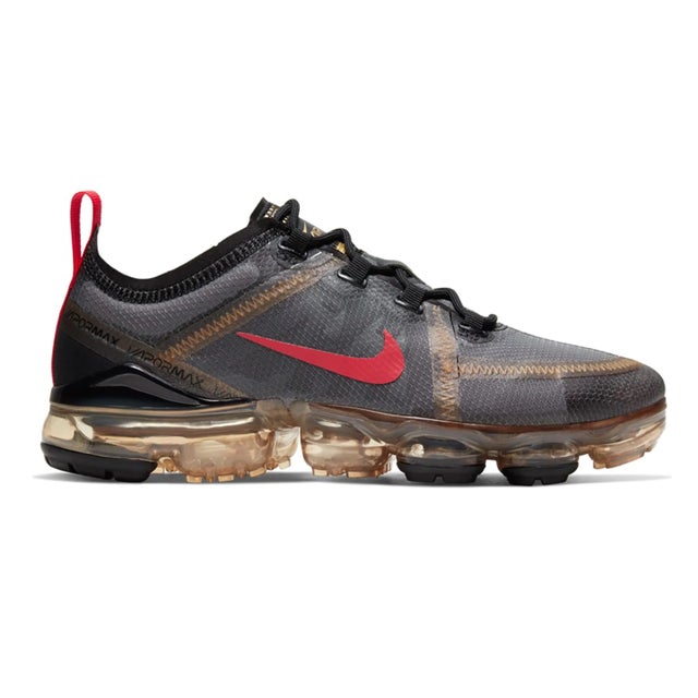 Nike vapormax 2019 gold top